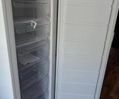 GEFRIERSCHRANK PRIVILIEG MIT 7.FÄCHER MIT GARANTIE
