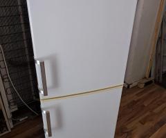 KÜHLSCHRANK KÜHLGEFRIERKOMPINATION EXQUISIT MIT GARANTIE